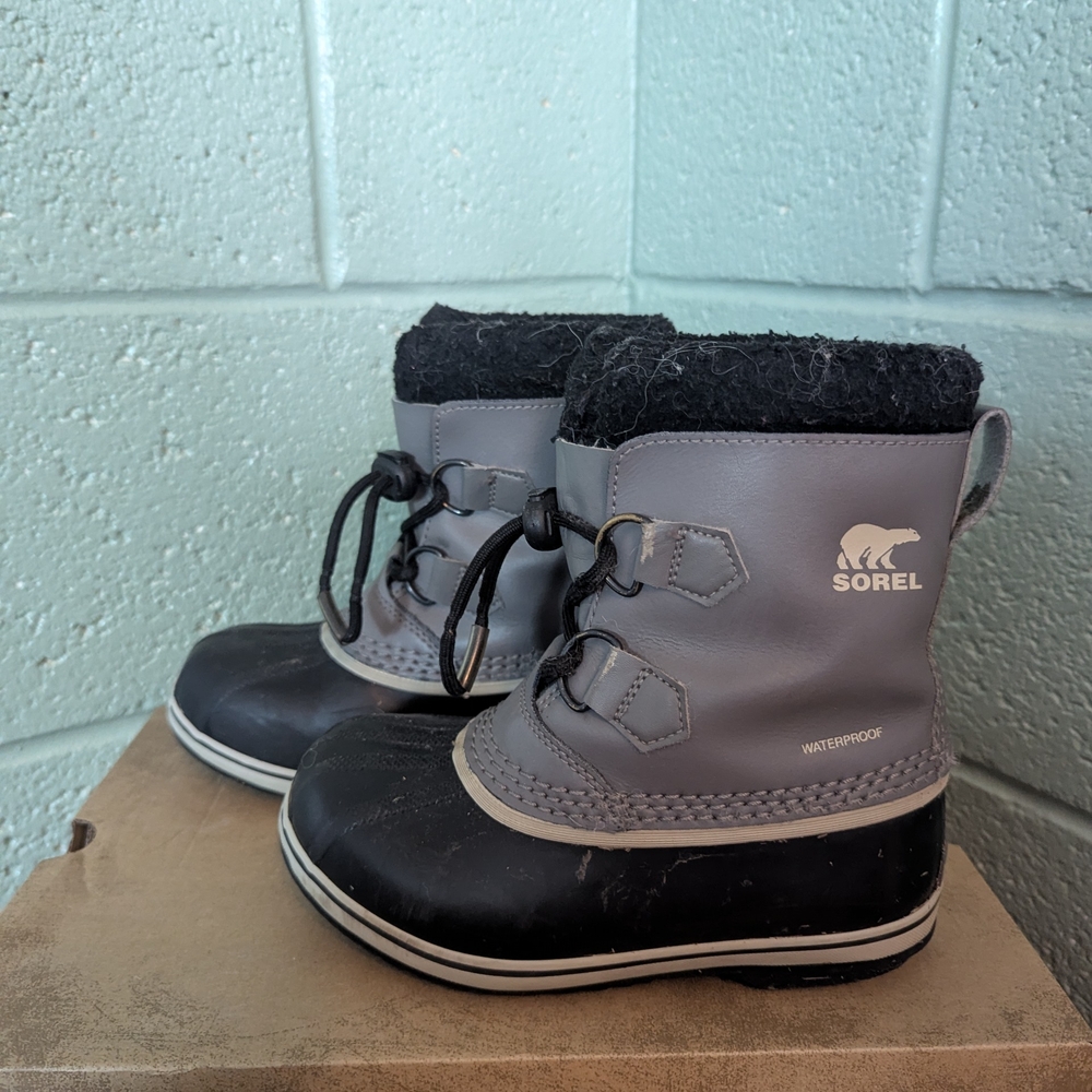 Sorel Kids Black and Gray Snow Boots